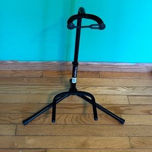 On Stage Guitar Stand